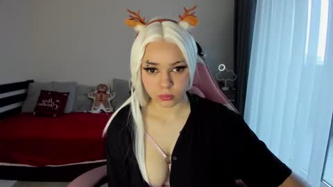 Erica online show from 12-25-24, 08:07