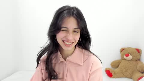 Snapshot of ericbana_ chatting on 02-06-25, 03:27 Dayanna online show from 02-06-25, 03:27