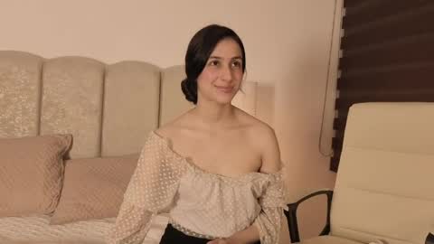 Dayanna online show from 05-11-26, 04:18