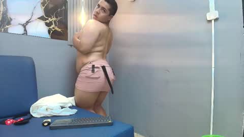 Snapshot of erick_craig chatting on 11-14-25, 09:02 Erick online show from 11-14-25, 09:02