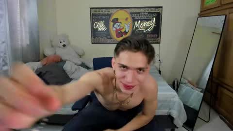 Snapshot of erick_de_rossee chatting on 12-02-25, 02:12 erick_de_rossee online show from 12-02-25, 02:12