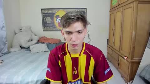 Snapshot of erick_de_rossee chatting on 02-05-26, 09:19 erick_de_rossee online show from 02-05-26, 09:19