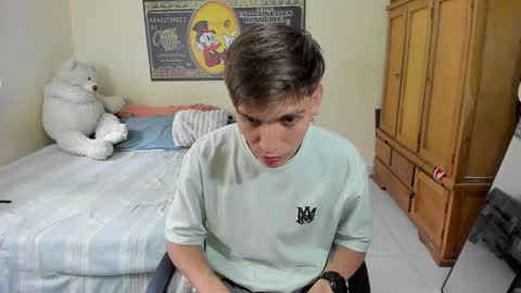 Snapshot of erick_de_rossee chatting on 02-06-26, 08:34 erick_de_rossee online show from 02-06-26, 08:34