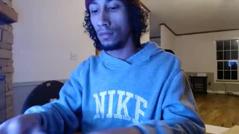 Snapshot of erick_martinezz chatting on 02-28-26, 02:45 erick online show from 02-28-26, 02:45