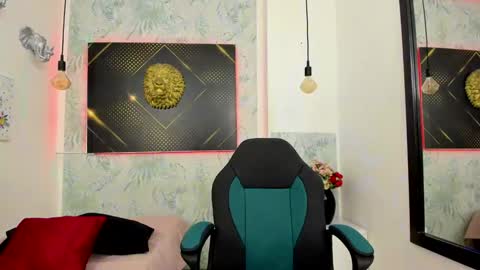   online show from 01-31-25, 04:03