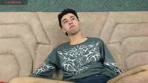 Erick online show from 05-21-26, 01:40