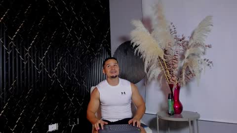 Erick online show from 02-09-25, 02:38