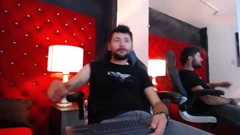 erickpritz_xh online show from 07-30-26, 04:00