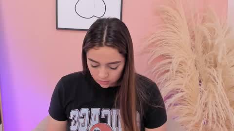 Erika Mendez online show from 02-21-25, 07:10