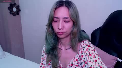 E R I K A - SAGITARIO..... online show from 11-17-25, 04:24