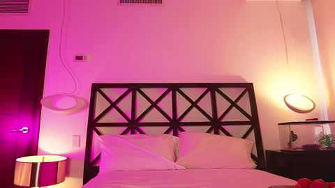 Venus Skye online show from 10-16-25, 08:21