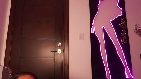 Venus Skye online show from 11-20-25, 08:08