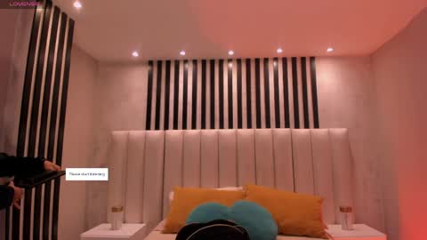 Erika Benz online show from 05-25-26, 12:22