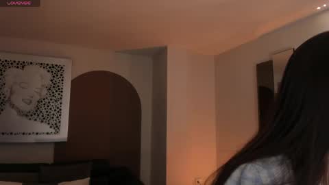 Erika Benz online show from 06-04-26, 12:33
