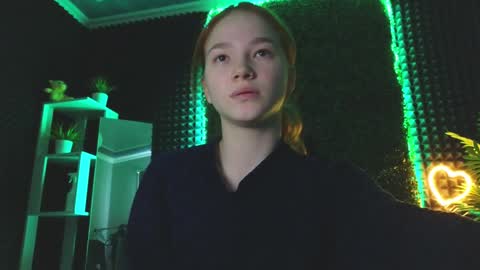 Snapshot of erikabrian chatting on 12-28-24, 04:51 erikabrian online show from 12-28-24, 04:51