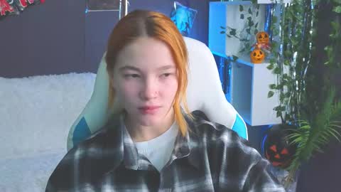 Snapshot of erikabrian chatting on 11-01-25, 02:35 erikabrian online show from 11-01-25, 02:35