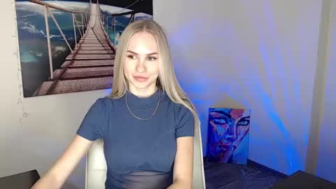 Erika online show from 10-14-25, 11:44