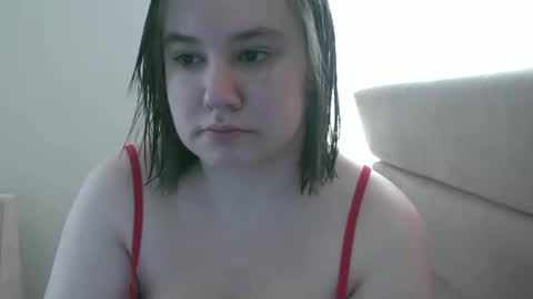 Snapshot of erikatwins chatting on 01-07-26, 07:11 Erika online show from 01-07-26, 07:11