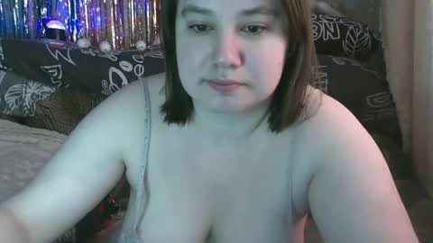 Snapshot of erikatwins chatting on 05-11-26, 06:08 Erika online show from 05-11-26, 06:08