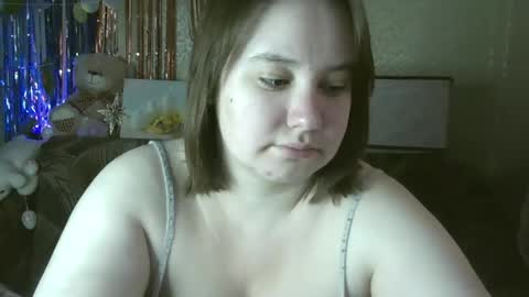 Snapshot of erikatwins chatting on 05-18-26, 05:57 Erika online show from 05-18-26, 05:57
