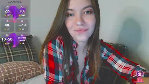 Snapshot of erin_love_ chatting on 12-05-24, 11:18 Erin online show from 12-05-24, 11:18