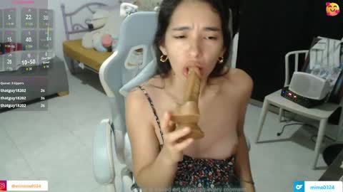 Snapshot of erina_1 chatting on 05-27-26, 01:57 erina_1 online show from 05-27-26, 01:57