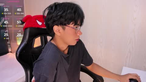 Snapshot of eriol__ chatting on 05-12-26, 12:02 Eriol online show from 05-12-26, 12:02