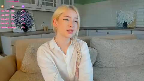 Chanel online show from 07-04-26, 04:18