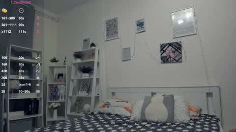 Sofia online show from 10-21-25, 05:41