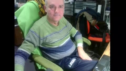 Snapshot of ernello chatting on 01-15-26, 05:01 ernello online show from 01-15-26, 05:01