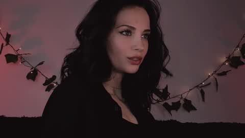 Snapshot of erohaze chatting on 11-14-25, 04:06 erohaze online show from 11-14-25, 04:06