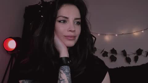 Snapshot of erohaze chatting on 03-12-26, 05:19 erohaze online show from 03-12-26, 05:19