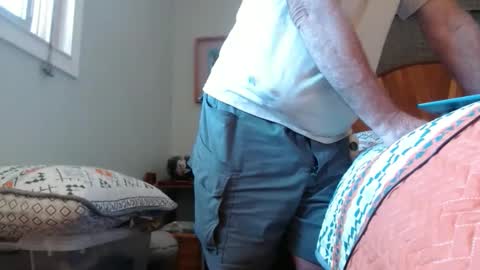 eros online show from 04-23-26, 08:33