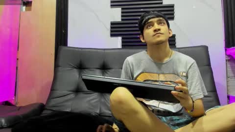 eros_fang online show from 11-19-25, 12:05