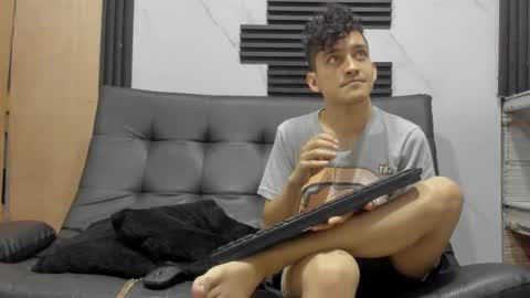 eros_fang online show from 11-28-25, 09:34