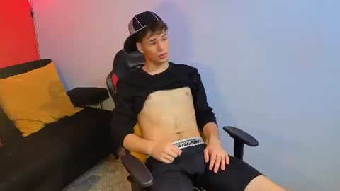 Eros online show from 06-14-26, 04:03