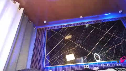 Snapshot of eroseliam chatting on 12-22-25, 09:23 EROS ELIAM online show from 12-22-25, 09:23