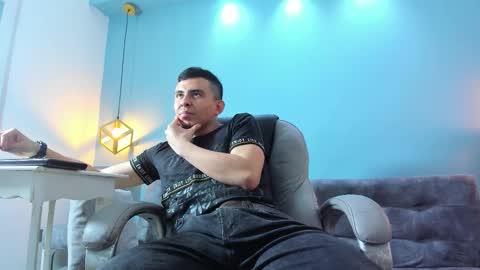 Eross online show from 09-11-25, 01:11