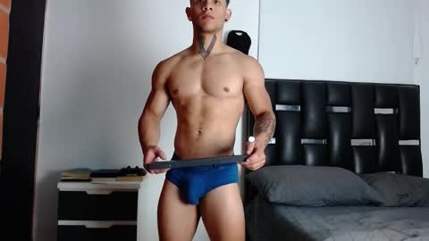 Eros online show from 03-25-26, 05:41