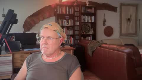 eros online show from 01-19-25, 07:04