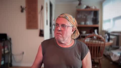 eros online show from 02-05-25, 09:18