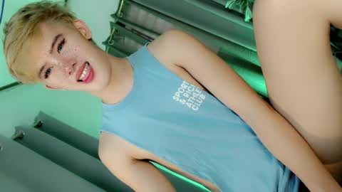 erotic_empress18 online show from 07-08-26, 07:02