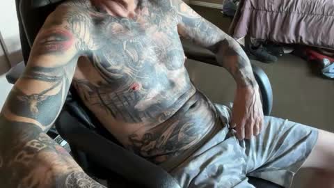 Snapshot of eroticcloseups chatting on 05-21-26, 12:39 Erotic CloseUps online show from 05-21-26, 12:39