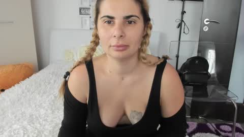 eroticsensualkitty4u online show from 12-09-24, 11:58