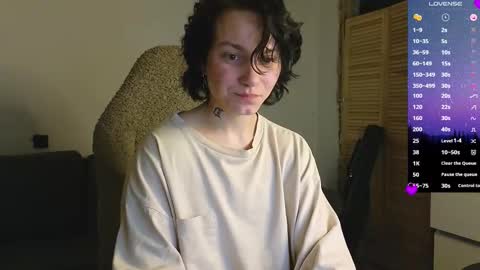 esajukyy online show from 03-22-26, 01:25