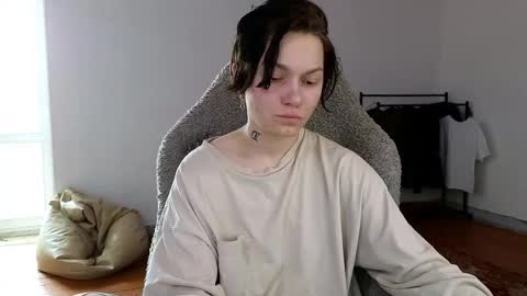 esajukyy online show from 05-16-26, 05:15