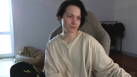esajukyy online show from 06-20-26, 10:07