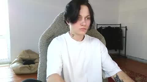 esajukyy online show from 07-01-26, 11:56