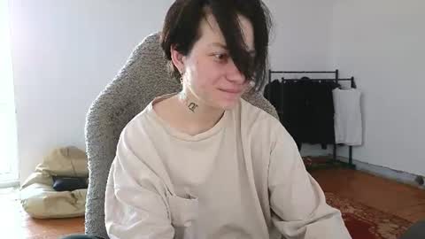 esajukyy online show from 07-03-26, 07:48