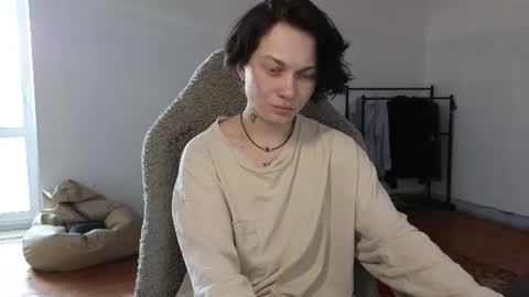 esajukyy online show from 07-14-26, 10:21